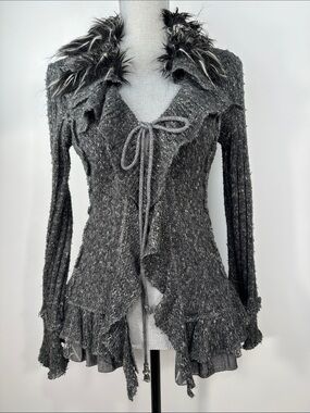 La Seine Cozy Textured Tie-Front Sweater with Faux Fur Collar - Gray and Black